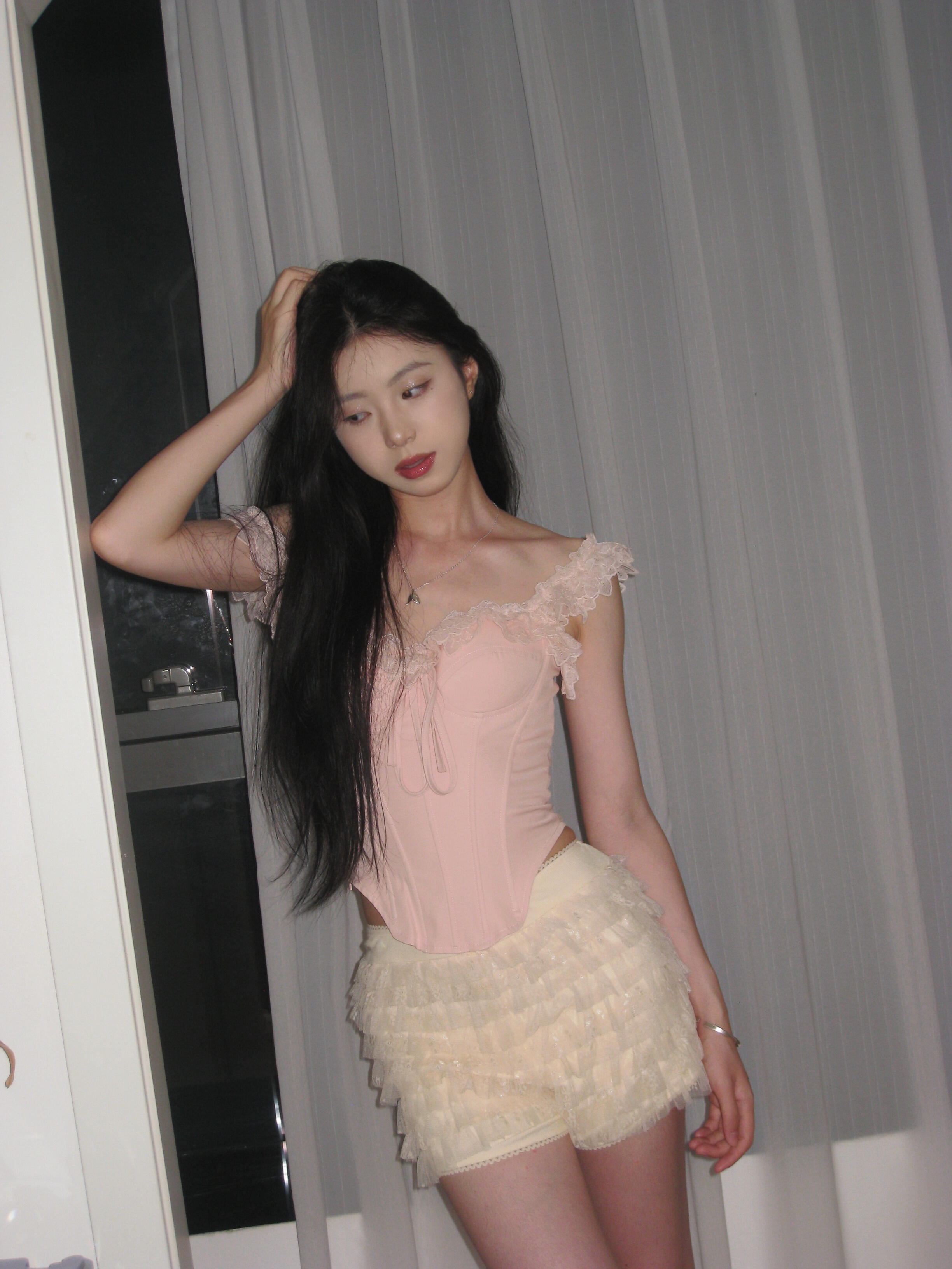 ✿ ⁺ 🎀 ‧₊˚ 🤍⋆ ✩ 𓂂 "₊ 第 2 张参考图